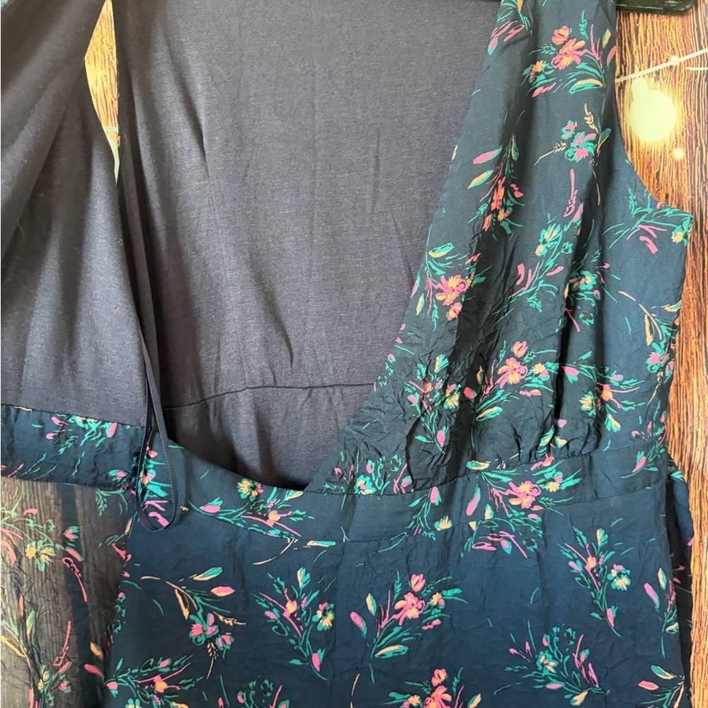 APRICOT Navy Floral Midi Dress - Picture 7 of 8